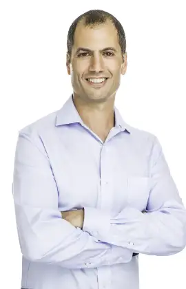 Oren Ezer